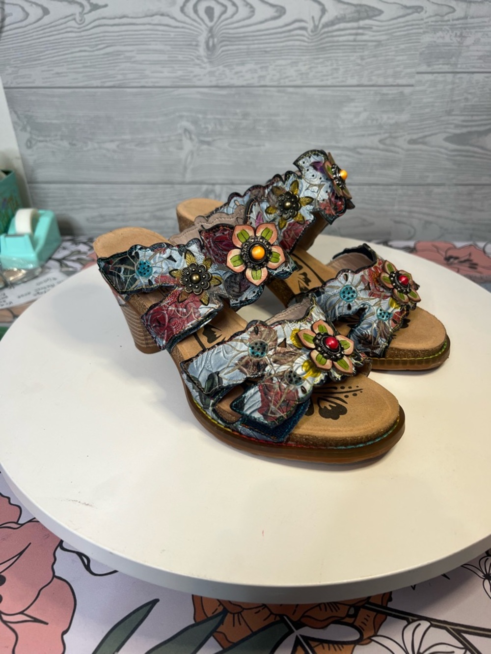 L Artiste By Spring Step Multicolor Floral Leather With Velcro Straps Sandals